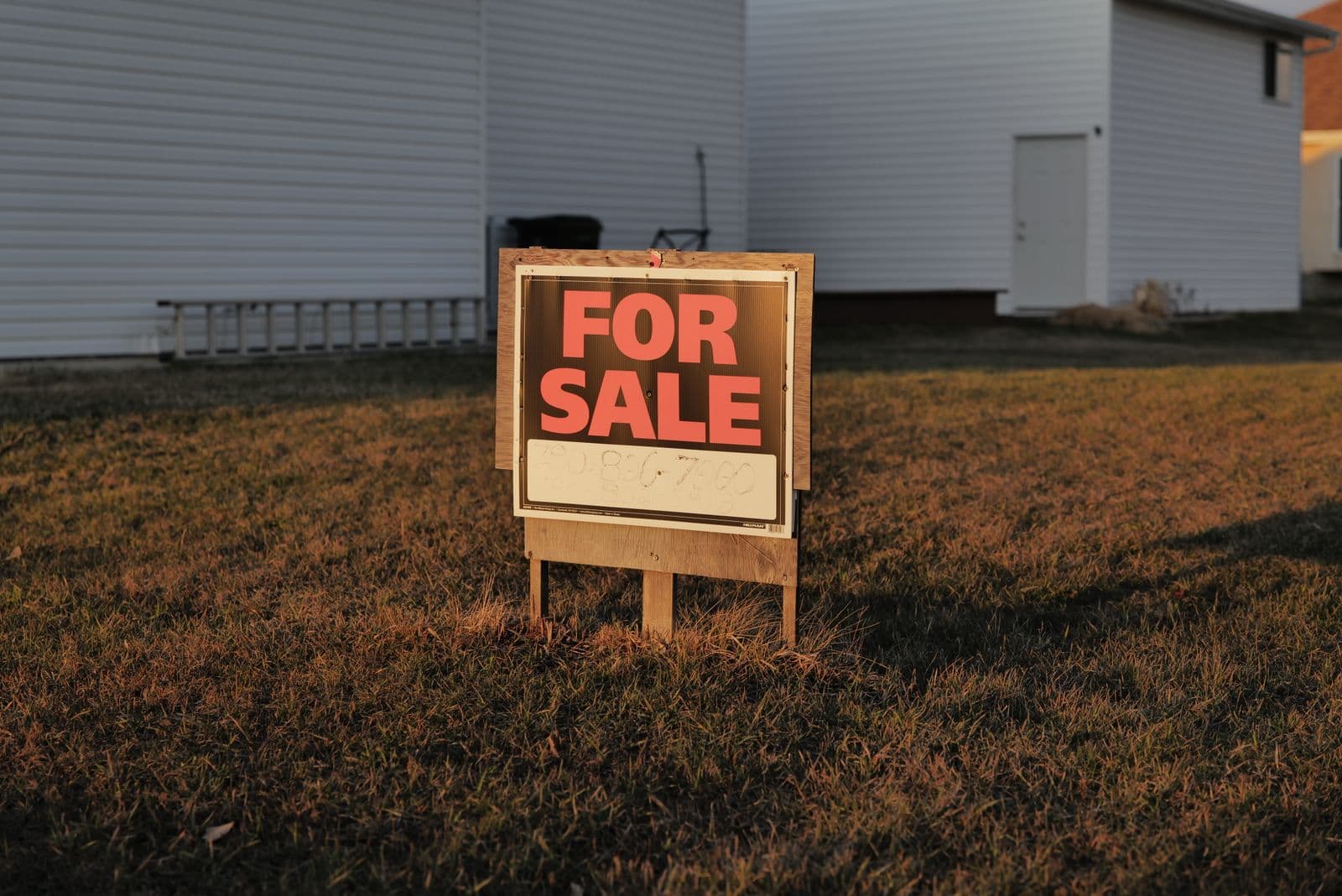 Campaign Photos That Survive a Yard Sign