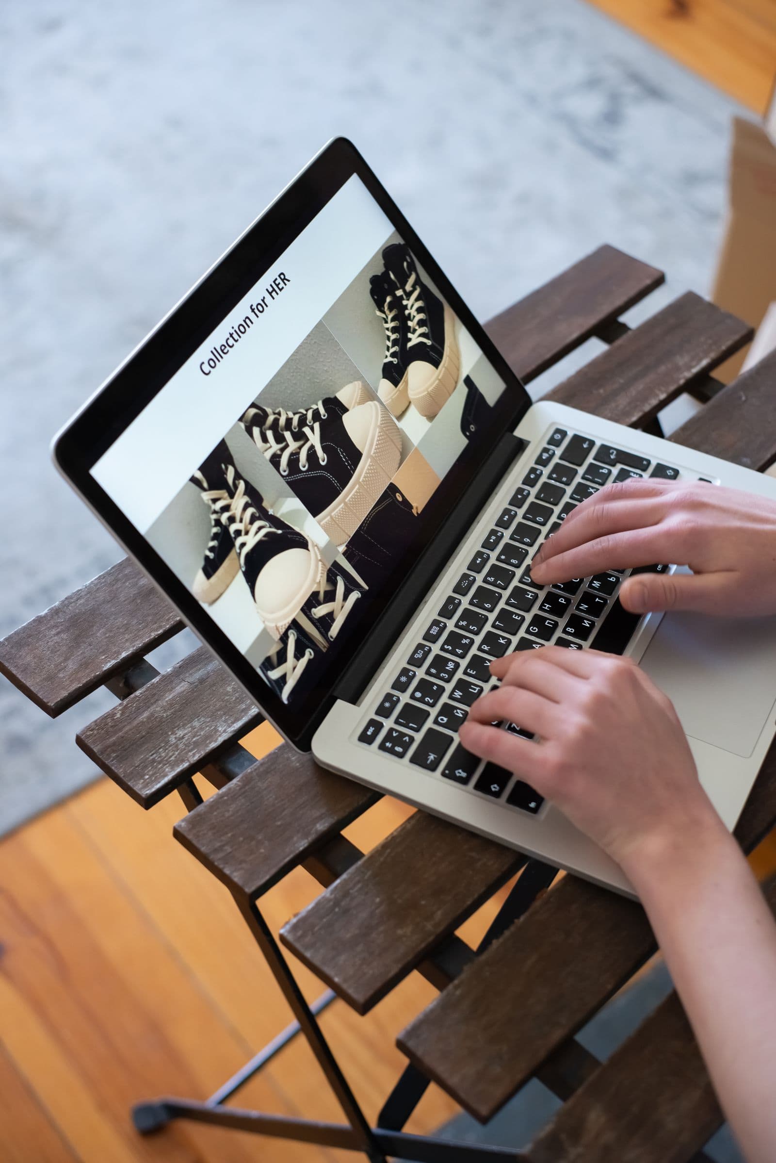 Display Ad Sizes: One Product Cutout, Six Banners