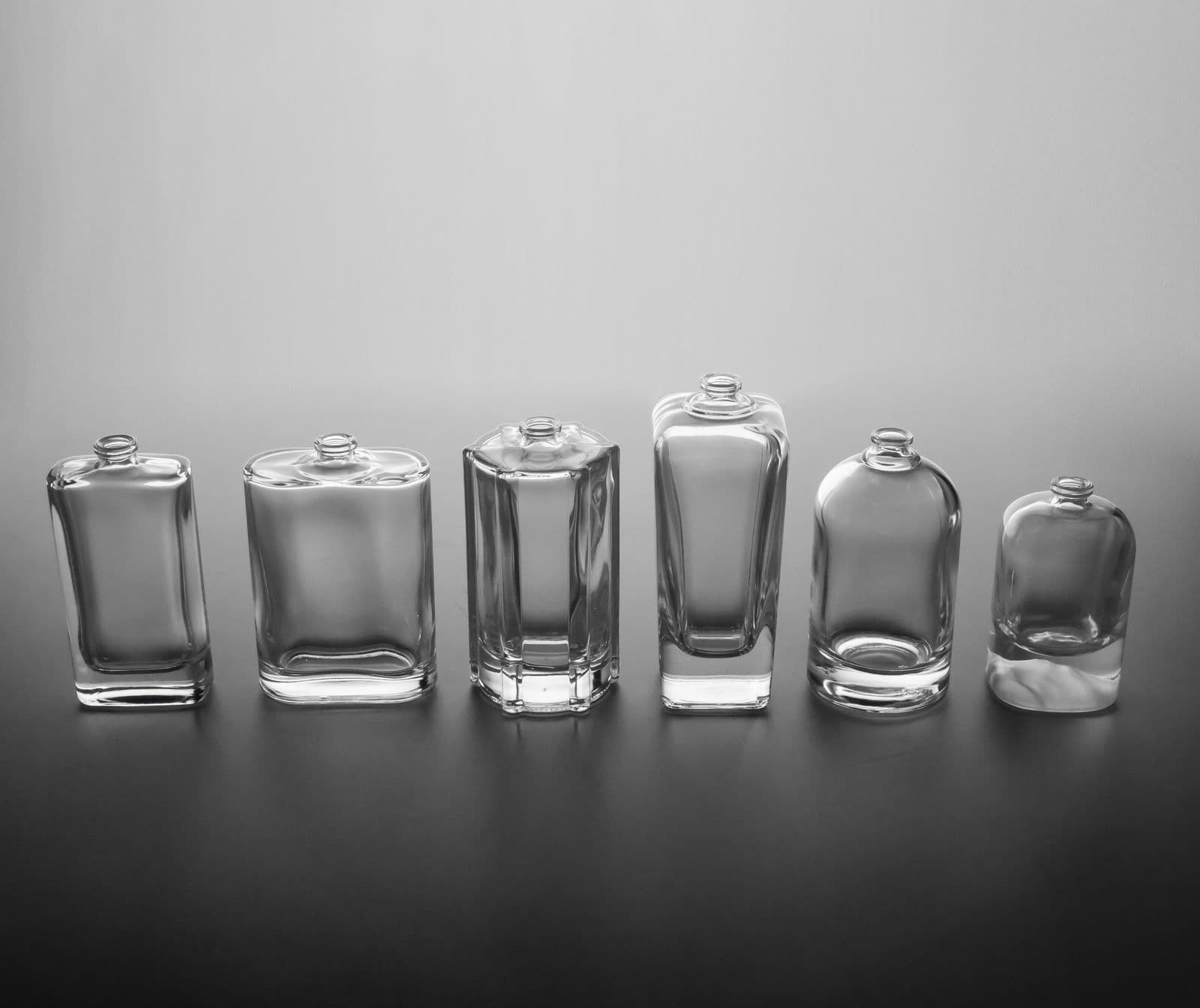 Photographing Glass Products: How to Beat Reflections and Glare